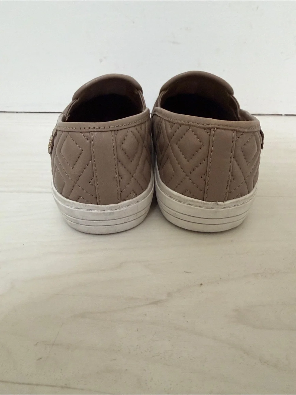 Tory Burch Quilted Slip-On leather Sneakers in Taupe 6 1/2